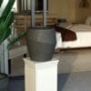 Beton Saksı ile Bahçenizde Doğal Bir Görünüm